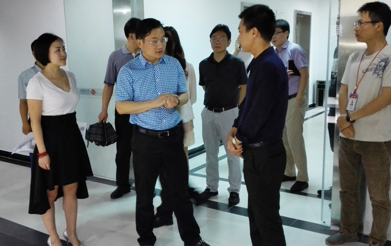 重慶尊龍凱時網絡公司目前正在籌備中，專業(yè)技術團隊已經組建成熟，將于2015年7月10日正式開業(yè)。